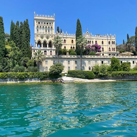Casa Della Regina Apartment Sirmione Bagian luar foto