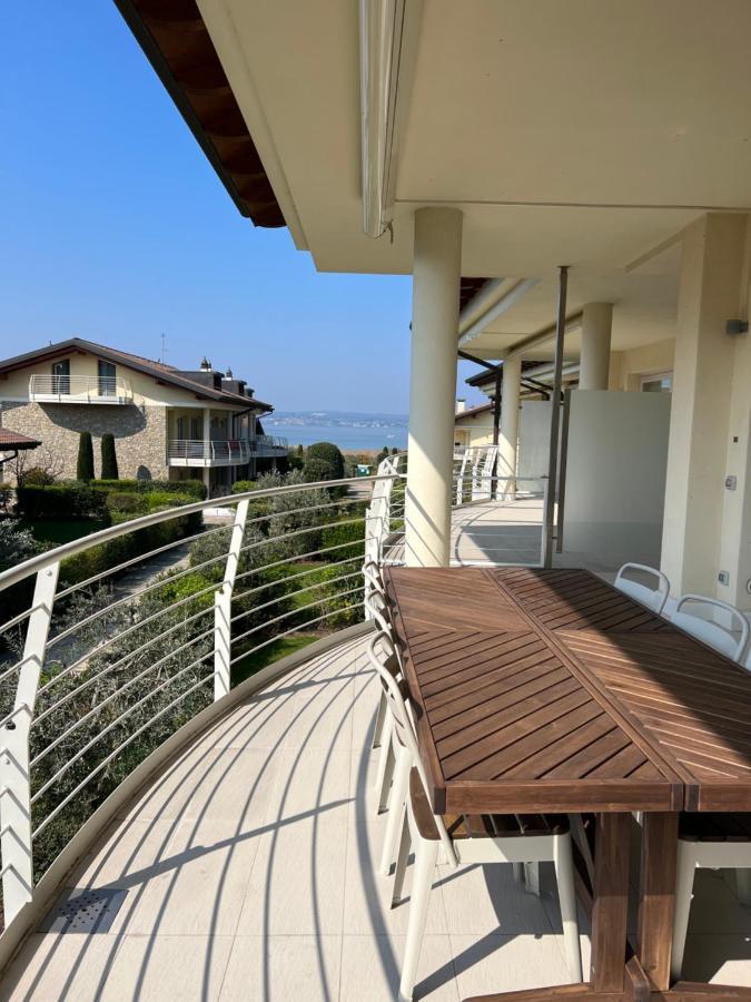 Casa Della Regina Apartment Sirmione Bagian luar foto