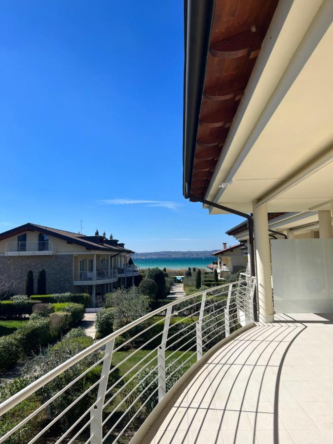 Casa Della Regina Apartment Sirmione Bagian luar foto
