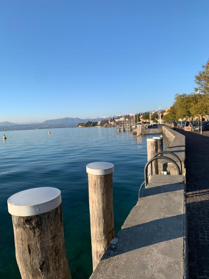 Casa Della Regina Apartment Sirmione Bagian luar foto