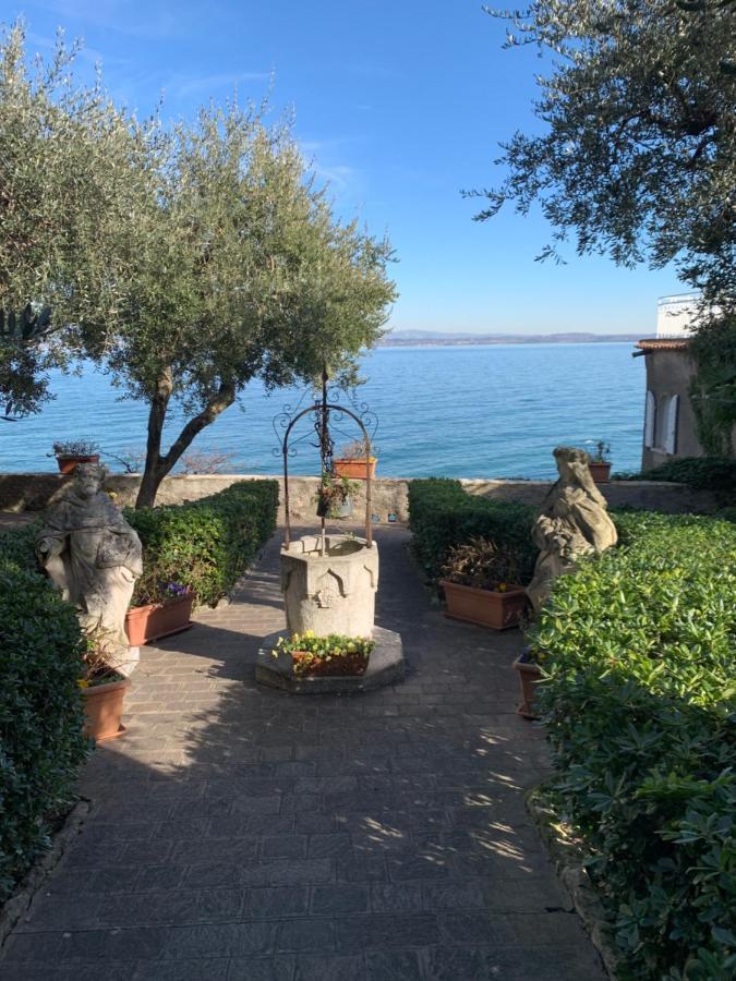 Casa Della Regina Apartment Sirmione Bagian luar foto