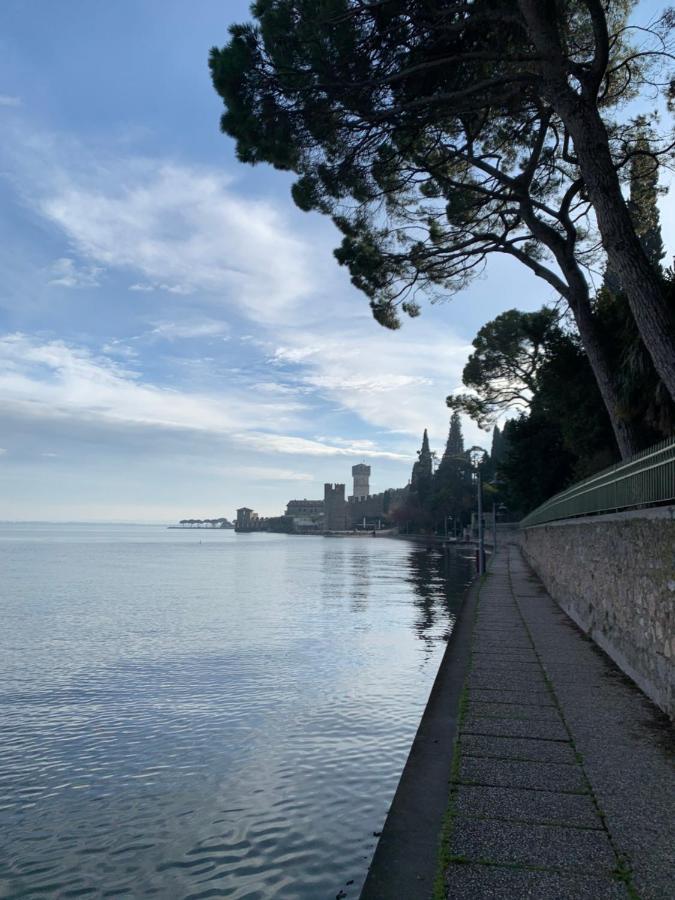 Casa Della Regina Apartment Sirmione Bagian luar foto