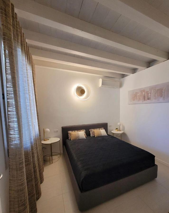 Casa Della Regina Apartment Sirmione Bagian luar foto